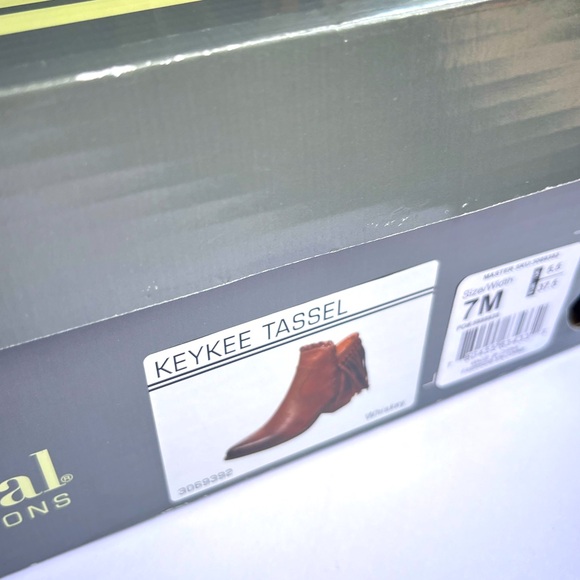 Natural Reflections Short Kaykee Tassel Western bootie with Box Size 7 - Picture 5 of 5